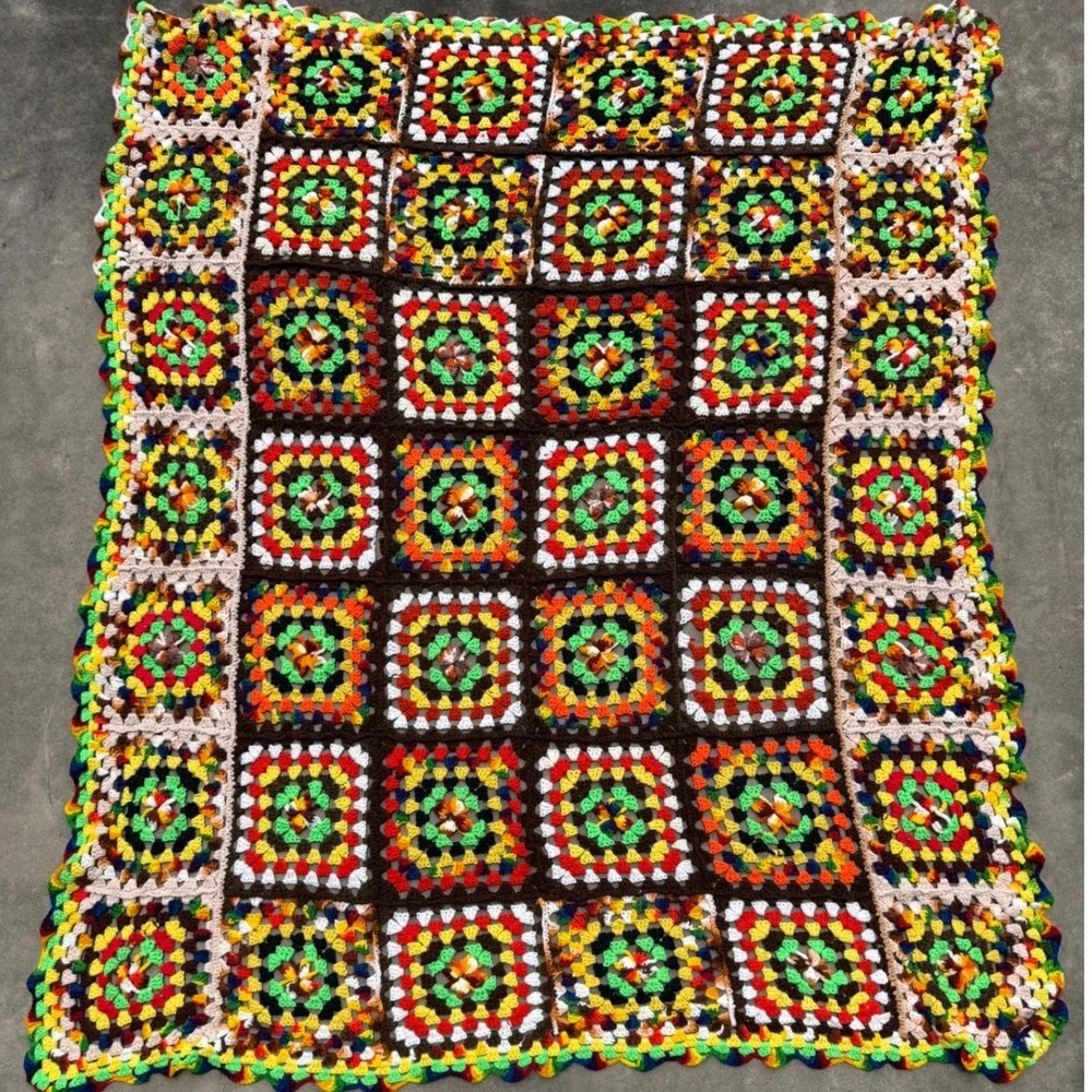 Vintage Handmade Crochet Granny Square‎ Blanket Vibrant Boho Folk Artsy Colorful